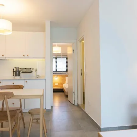 Daphnis Отель Гёльтюрбюку