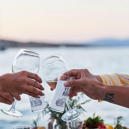 Daphnis Гёльтюрбюку