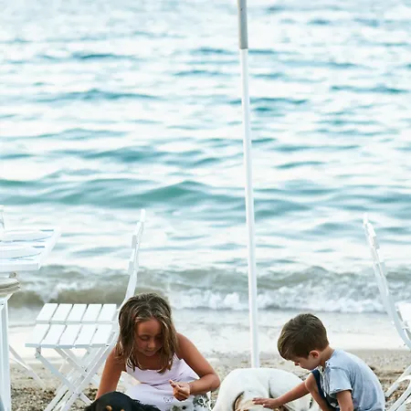 Отель Daphnis Гёльтюрбюку